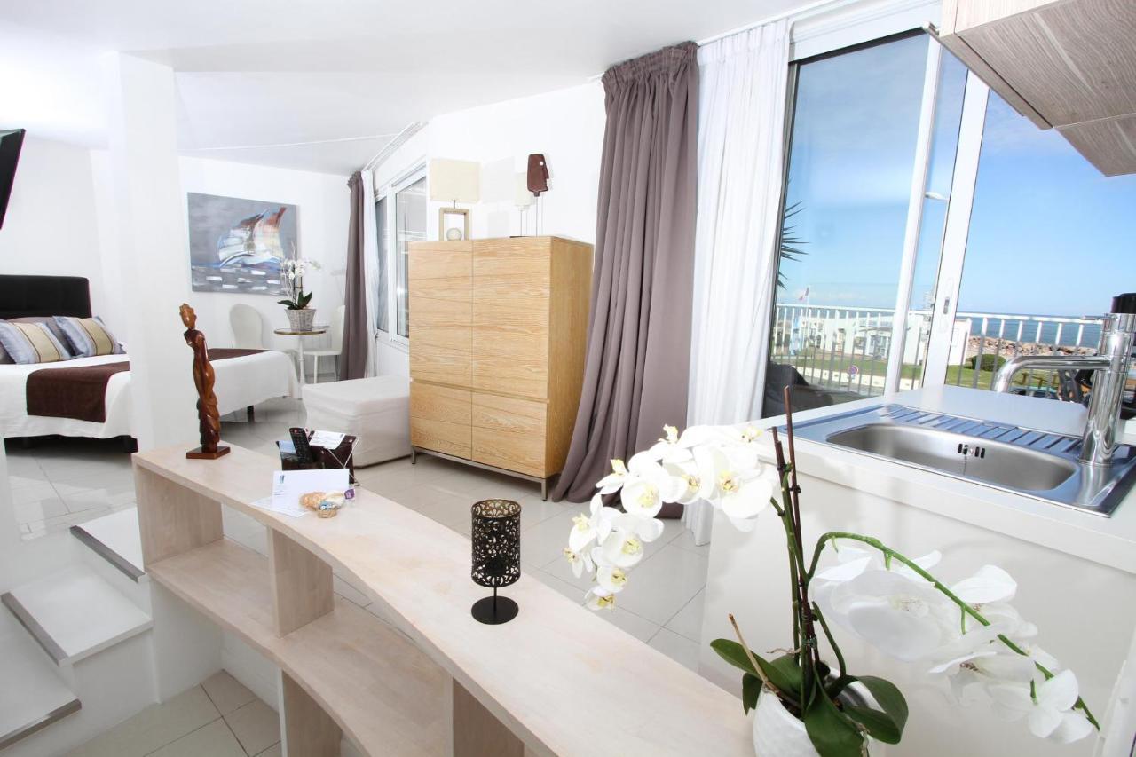 Bleu Mer Duplex & Suites Saint-Cyprien  Esterno foto
